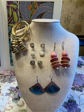 JEWELRY BUNDLE